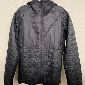Men’s black and grey hooded jacket- puffer